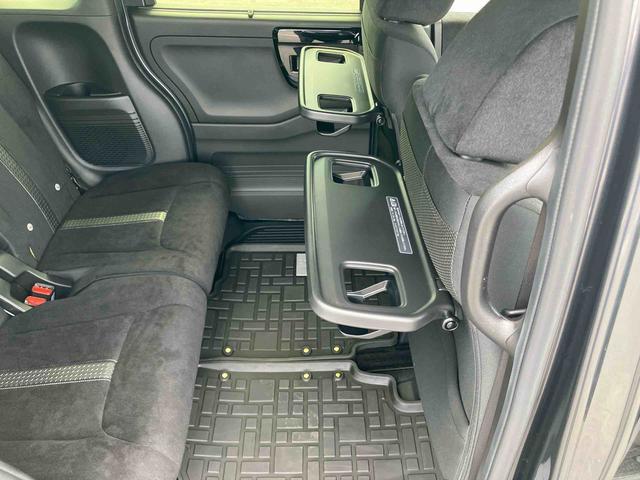 N−BOXカスタムLナビ/TV/DVD/BT/USB バックカメラ 全車速追従クルコン ハーフシェイドガラス 両側スライドドア(左側電動) LEDヘッドライト オートライト シートヒーター スマートキー アルミホイール(千葉県)の中古車
