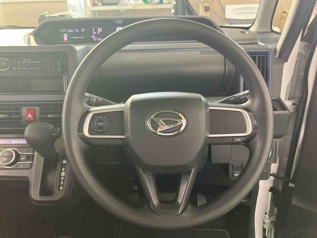 タントＸスペシャルスマアシ　ダイハツ予防安全機能　ＣＤラジオチューナー　ＵＳＢ接続　ＡＵＸ接続　運転席ロングスライドシート　前後コーナーセンサー　マニュアルレベリング機能付ＬＥＤヘッドライト　プッシュエンジンスタート（千葉県）の中古車