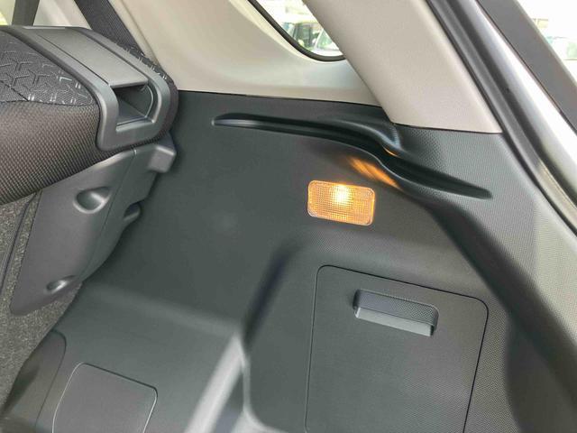ロッキープレミアムG HEVHEV バックカメラ 全車速追従クルコン LEDヘッドランプ オートライト ADB リヤフォグランプ スマアシ コーナーセンサー シートヒーター 革巻ステアリング 電動駐車ブレーキ キーフリー アルミ(千葉県)の中古車