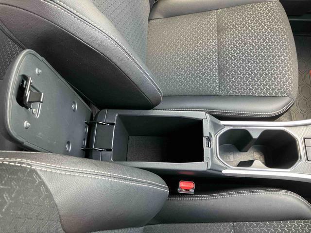 ロッキープレミアムG HEVHEV バックカメラ 全車速追従クルコン LEDヘッドランプ オートライト ADB リヤフォグランプ スマアシ コーナーセンサー シートヒーター 革巻ステアリング 電動駐車ブレーキ キーフリー アルミ(千葉県)の中古車