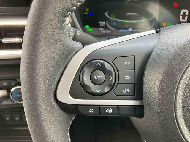 ロッキープレミアムG HEVHEV バックカメラ 全車速追従クルコン LEDヘッドランプ オートライト ADB リヤフォグランプ スマアシ コーナーセンサー シートヒーター 革巻ステアリング 電動駐車ブレーキ キーフリー アルミ(千葉県)の中古車