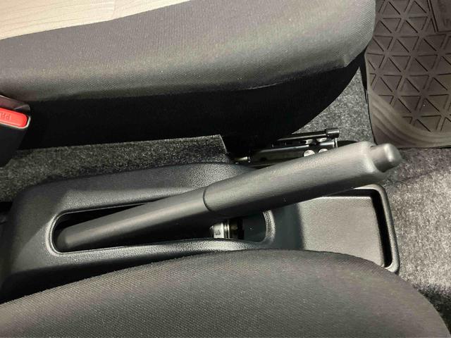 ミライースＸ　ＳＡIII衝突被害軽減ブレーキ　横滑り防止装置　前後コーナーセンサー　キーレスエントリー　マニュアルレベリング機能付ＬＥＤヘッドライト　オートライト　オートハイビーム　バニティーミラー付き左右サンバイザー（千葉県）の中古車