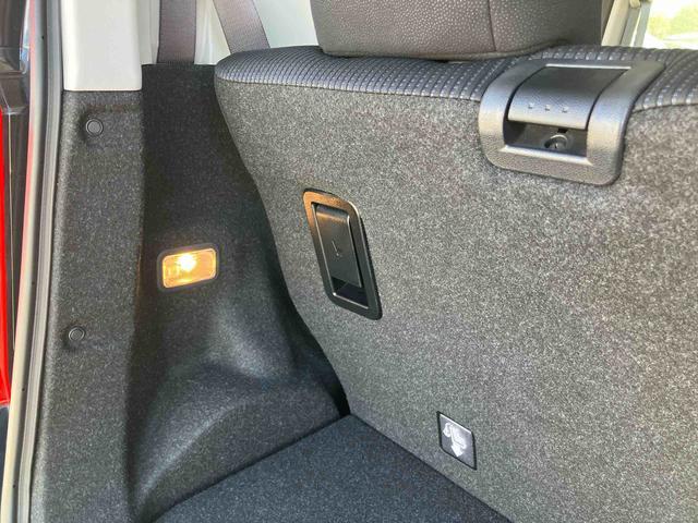 ムーヴXリミテッドII SAIIIバックカメラ 運転席シートヒーター トップシェイドガラス アルミホイール LEDヘッドライト オートライト オートハイビーム CD/AUX スマアシ 革巻ステアリング ステリモ キーレス 盗難防止警報(千葉県)の中古車