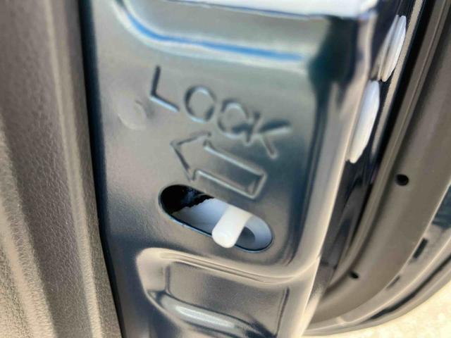 ムーヴXリミテッドII SAIIIバックカメラ 運転席シートヒーター トップシェイドガラス アルミホイール LEDヘッドライト オートライト オートハイビーム CD/AUX スマアシ 革巻ステアリング ステリモ キーレス 盗難防止警報(千葉県)の中古車