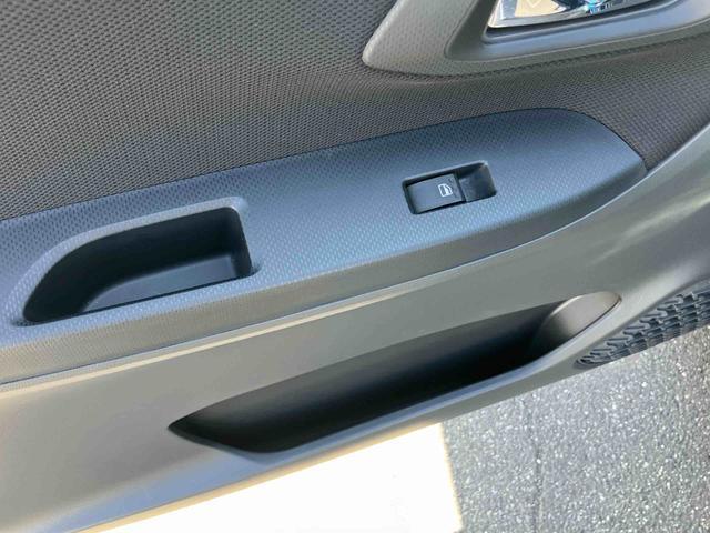 ムーヴXリミテッドII SAIIIバックカメラ 運転席シートヒーター トップシェイドガラス アルミホイール LEDヘッドライト オートライト オートハイビーム CD/AUX スマアシ 革巻ステアリング ステリモ キーレス 盗難防止警報(千葉県)の中古車