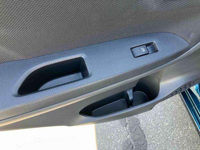 ムーヴXリミテッドII SAIIIバックカメラ 運転席シートヒーター トップシェイドガラス アルミホイール LEDヘッドライト オートライト オートハイビーム CD/AUX スマアシ 革巻ステアリング ステリモ キーレス 盗難防止警報(千葉県)の中古車