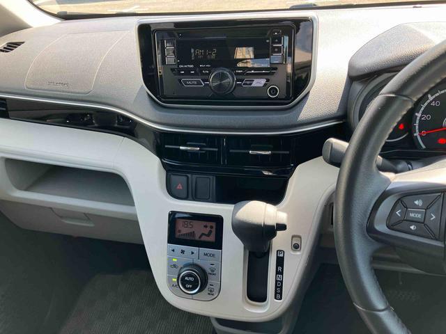 ムーヴXリミテッドII SAIIIバックカメラ 運転席シートヒーター トップシェイドガラス アルミホイール LEDヘッドライト オートライト オートハイビーム CD/AUX スマアシ 革巻ステアリング ステリモ キーレス 盗難防止警報(千葉県)の中古車