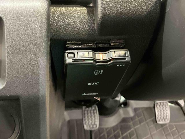 ハイゼットトラックスタンダード 農用スペシャルスマアシ ダイハツ予防安全機能 テールゲートチェーン LED作業灯 リヤ4枚リーフスプリング ゲートプロテクター ガードフレームプロテクター 荷台マット スピーカー一体型ラジオチューナー(千葉県)の中古車