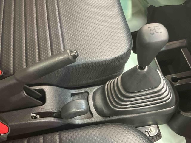 ハイゼットトラックスタンダード 農用スペシャルスマアシ ダイハツ予防安全機能 テールゲートチェーン LED作業灯 リヤ4枚リーフスプリング ゲートプロテクター ガードフレームプロテクター 荷台マット スピーカー一体型ラジオチューナー(千葉県)の中古車