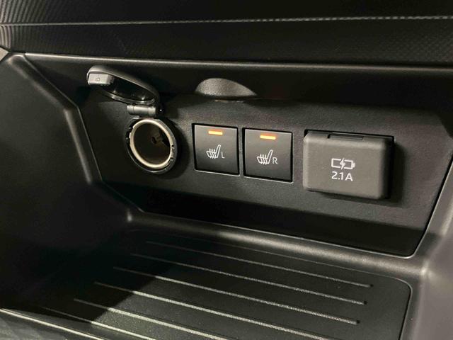 ロッキープレミアムＧ　ＨＥＶスマアシ　ダイハツ予防安全機能　アダプティブクルーズコントロール　オートブレーキホールド付き電動パーキング　前席シートヒーター　リヤフォグランプ　バニティーミラー付き左右サンバイザー（千葉県）の中古車