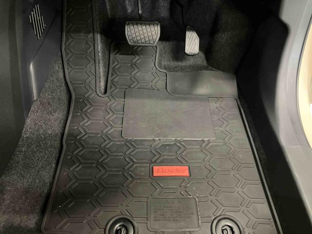 ロッキープレミアムＧ　ＨＥＶスマアシ　ダイハツ予防安全機能　アダプティブクルーズコントロール　オートブレーキホールド付き電動パーキング　前席シートヒーター　リヤフォグランプ　バニティーミラー付き左右サンバイザー（千葉県）の中古車