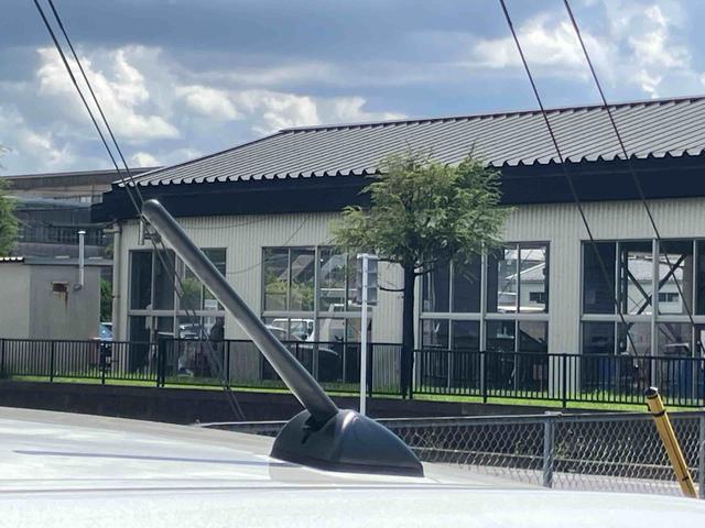 ウェイクL SAIIICDラジオチューナー USB接続 AUX接続 ブルートゥース対応 衝突被害軽減ブレーキ 横滑り防止装置 オートライト オートハイビーム プッシュエンジンスタート キーフリーシステム(千葉県)の中古車