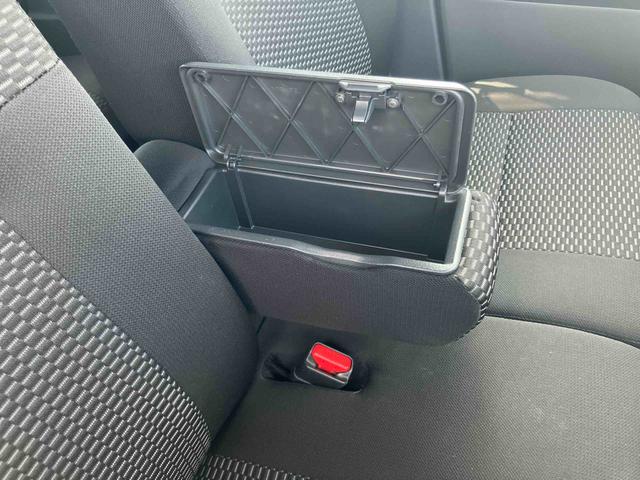 ウェイクL SAIIICDラジオチューナー USB接続 AUX接続 ブルートゥース対応 衝突被害軽減ブレーキ 横滑り防止装置 オートライト オートハイビーム プッシュエンジンスタート キーフリーシステム(千葉県)の中古車