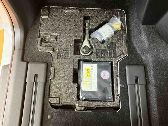 タントＸリミテッドスマアシ　ダイハツ予防安全機能　前後コーナーセンサ　両側電動スライドドア　ミラクルオープンドア　前席シートヒータ　オートブレーキホールド付き電動パーキング　マニュアルレベリング機能付ＬＥＤヘッドライト（千葉県）の中古車