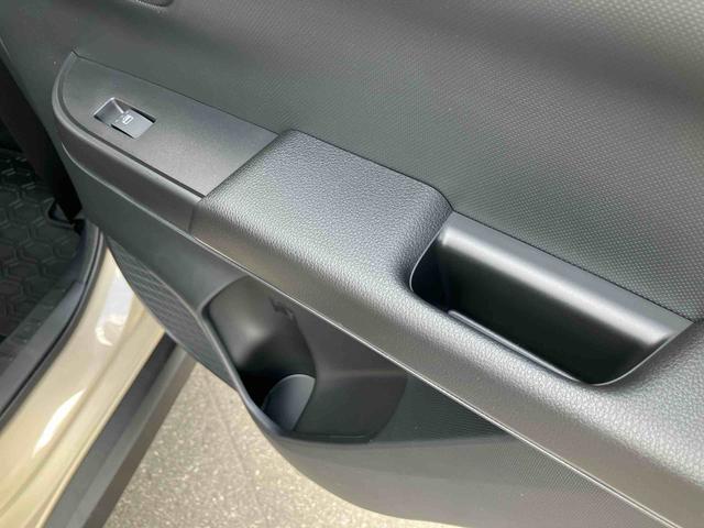 ロッキープレミアムＧ　ＨＥＶＨＥＶ　バックカメラ　全車速追従クルコン　ＬＥＤヘッドランプ　オートライト　ＡＤＢ　リヤフォグランプ　スマアシ　コーナーセンサー　シートヒーター　革巻ステアリング　電動駐車ブレーキ　キーフリー　アルミ（千葉県）の中古車