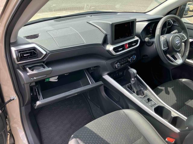ロッキープレミアムＧ　ＨＥＶＨＥＶ　バックカメラ　全車速追従クルコン　ＬＥＤヘッドランプ　オートライト　ＡＤＢ　リヤフォグランプ　スマアシ　コーナーセンサー　シートヒーター　革巻ステアリング　電動駐車ブレーキ　キーフリー　アルミ（千葉県）の中古車