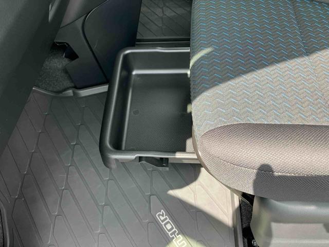 トールカスタムＧ９型ＤＰＡ／ＴＶ／ＢＴ／ＵＳＢ　バックカメラ　全車速追従クルコン　ＬＥＤヘッドライト　オートライト　ＡＨＢ　スマアシ　前後コーナーセンサー　電動駐車ブレーキ　キーフリー　革巻ハンドル　アルミホイール（千葉県）の中古車