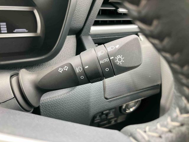 トールカスタムＧ９型ＤＰＡ／ＴＶ／ＢＴ／ＵＳＢ　バックカメラ　全車速追従クルコン　ＬＥＤヘッドライト　オートライト　ＡＨＢ　スマアシ　前後コーナーセンサー　電動駐車ブレーキ　キーフリー　革巻ハンドル　アルミホイール（千葉県）の中古車