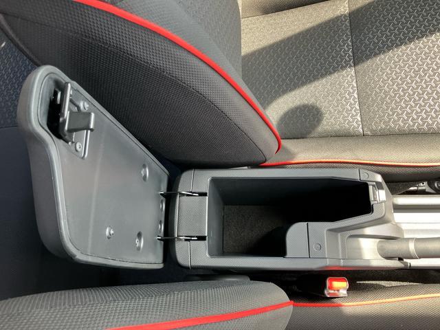 ライズＺ４ＷＤ　ターボ　ナビ／ＴＶ／ＤＶＤ／ＢＴ　全周囲カメラ　ＥＴＣ　全車速追従クルコン　ＬＥＤヘッドランプ　オートライト　リヤフォグランプ　前後コーナーセンサー　シートヒーター　革巻ステア　アルミホイール（千葉県）の中古車