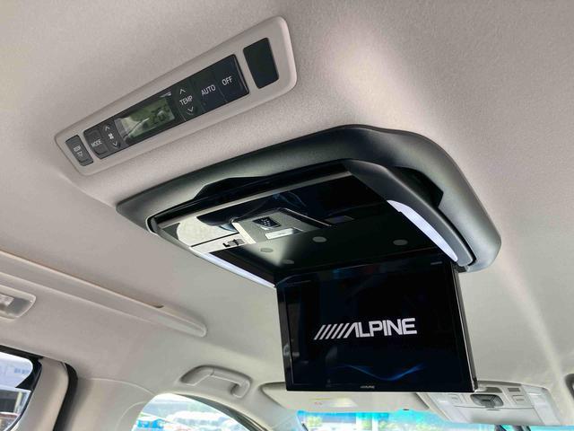 ヴェルファイア２．４Ｚ　ゴールデンアイズII１０型ナビ／ＴＶ／ＤＶＤ／ＢＴ　後席モニター　バックカメラ　ＥＴＣ　ＡＣ１００Ｖ電源　電動バックドア　クルコン　ＨＩＤヘッドライト　オートライト　衝突軽減装置　革巻きハンドル　トップシェイドガラス（千葉県）の中古車