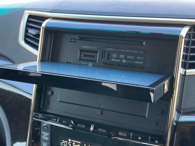 ヴェルファイア２．４Ｚ　ゴールデンアイズII１０型ナビ／ＴＶ／ＤＶＤ／ＢＴ　後席モニター　バックカメラ　ＥＴＣ　ＡＣ１００Ｖ電源　電動バックドア　クルコン　ＨＩＤヘッドライト　オートライト　衝突軽減装置　革巻きハンドル　トップシェイドガラス（千葉県）の中古車