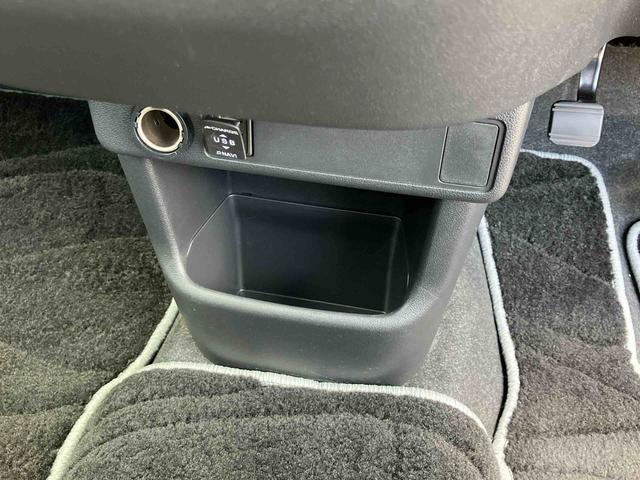 ブーンシルク SAIIナビ/BT/TV/DISC/バックカメラ LEDヘッドライト ドアミラーウインカー プッシュボタンスターター オートエアコン オート格納ドアミラー 運転席シートリフター 衝突被害軽減ブレーキ(千葉県)の中古車