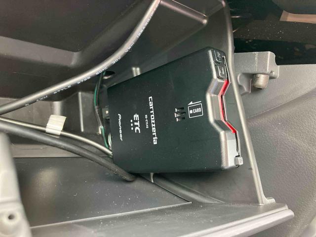 スーパーキャリイＸナビ／ＤＶＤ／ＢＴ／ＵＳＢ　バックカメラ　ドラレコ　ＥＴＣ　４ＷＤ　５ＭＴ　ＬＥＤヘッドライト　ＡＨＢ　荷台三方開　荷台作業灯　パワーウィンド　リヤスモークガラス　衝突被害軽減装置　キーレスエントリー（千葉県）の中古車