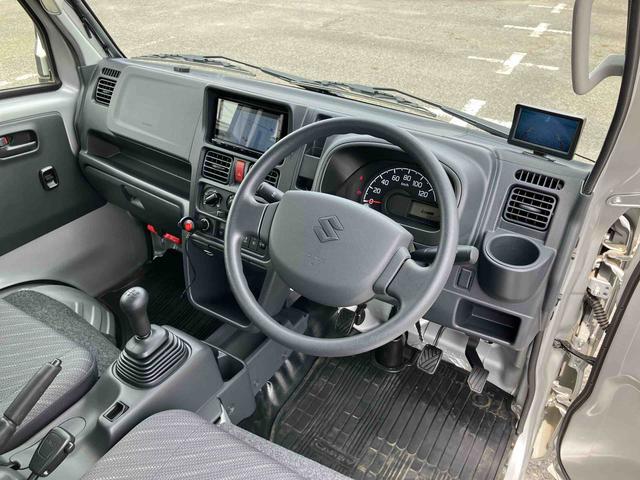 スーパーキャリイＸナビ／ＤＶＤ／ＢＴ／ＵＳＢ　バックカメラ　ドラレコ　ＥＴＣ　４ＷＤ　５ＭＴ　ＬＥＤヘッドライト　ＡＨＢ　荷台三方開　荷台作業灯　パワーウィンド　リヤスモークガラス　衝突被害軽減装置　キーレスエントリー（千葉県）の中古車
