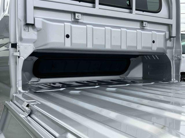 スーパーキャリイＸナビ／ＤＶＤ／ＢＴ／ＵＳＢ　バックカメラ　ドラレコ　ＥＴＣ　４ＷＤ　５ＭＴ　ＬＥＤヘッドライト　ＡＨＢ　荷台三方開　荷台作業灯　パワーウィンド　リヤスモークガラス　衝突被害軽減装置　キーレスエントリー（千葉県）の中古車