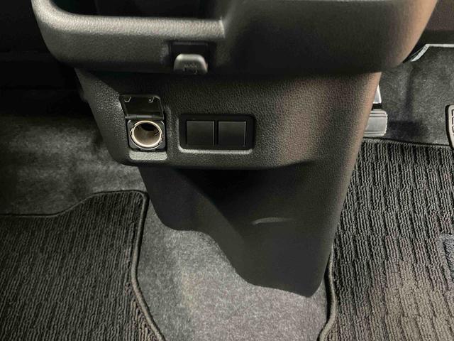 ムーヴＸスマアシ　ダイハツ予防安全機能　左側電動スライドドア　オートライト　オートハイビーム　マニュアルレベリング機能付ＬＥＤヘッドライト　前後コーナーセンサー　プッシュエンジンスタート　キーフリーシステム（千葉県）の中古車