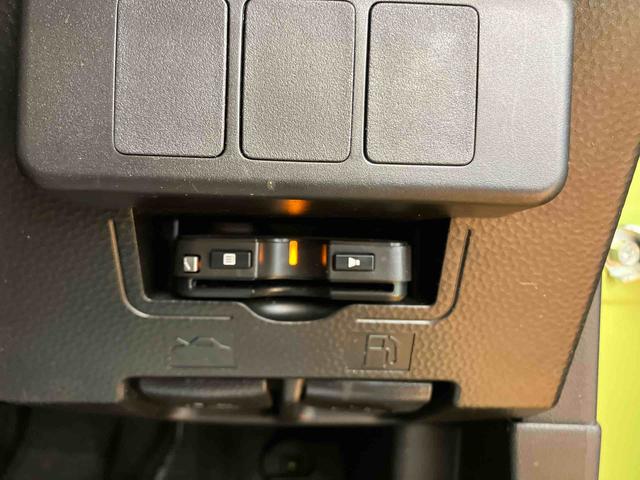トールカスタムＧ　ＳＡII衝突被害軽減ブレーキ　横滑り防止装置　パノラマカメラ連動９インチフルセグナビ　ブルートゥース対応　ビルトインＥＴＣ　オートクルーズコントロール　バニティーミラー付き左右サンバイザー（千葉県）の中古車
