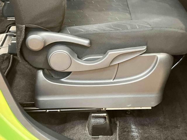 トールカスタムＧ　ＳＡII衝突被害軽減ブレーキ　横滑り防止装置　パノラマカメラ連動９インチフルセグナビ　ブルートゥース対応　ビルトインＥＴＣ　オートクルーズコントロール　バニティーミラー付き左右サンバイザー（千葉県）の中古車