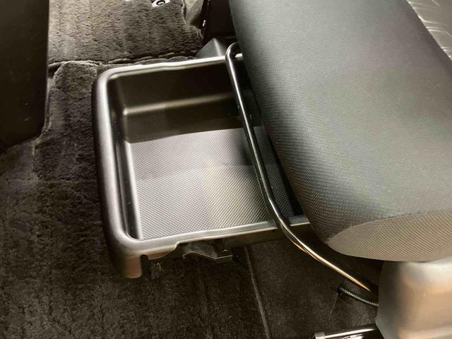 トールカスタムＧ　ＳＡII衝突被害軽減ブレーキ　横滑り防止装置　パノラマカメラ連動９インチフルセグナビ　ブルートゥース対応　ビルトインＥＴＣ　オートクルーズコントロール　バニティーミラー付き左右サンバイザー（千葉県）の中古車