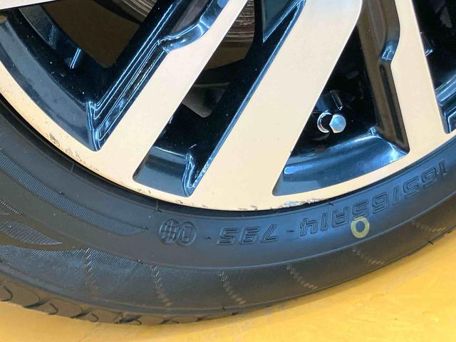 トールカスタムＧ　ＳＡII衝突被害軽減ブレーキ　横滑り防止装置　パノラマカメラ連動９インチフルセグナビ　ブルートゥース対応　ビルトインＥＴＣ　オートクルーズコントロール　バニティーミラー付き左右サンバイザー（千葉県）の中古車