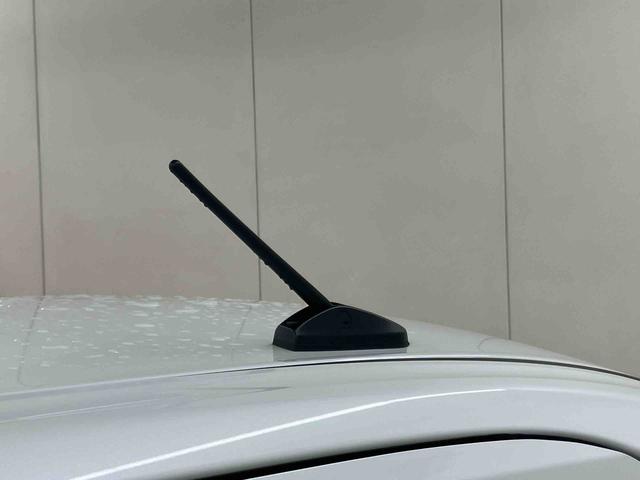 ムーヴキャンバスストライプスGスマアシ ダイハツ予防安全機能 置きラクボックス ホットカップホルダー 前席シートヒーター プッシュエンジンスタート キーフリーシステム 前後コーナーセンサー バニティーミラー付き左右サンバイザー(千葉県)の中古車