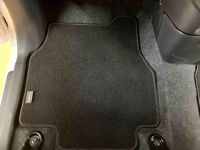ムーヴキャンバスストライプスGスマアシ ダイハツ予防安全機能 置きラクボックス ホットカップホルダー 前席シートヒーター プッシュエンジンスタート キーフリーシステム 前後コーナーセンサー バニティーミラー付き左右サンバイザー(千葉県)の中古車