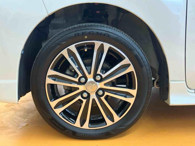 タントカスタムＲＳ　トップエディションＳＡIII衝突被害軽減ブレーキ　横滑り防止装置　バックカメラ連動８インチフルセグナビ　ＵＳＢ接続　ＨＤＭＩ接続　ビルトインＥＴＣ　運転席シートヒーター　オートライト　オートハイビーム　ミラクルオープンドア（千葉県）の中古車