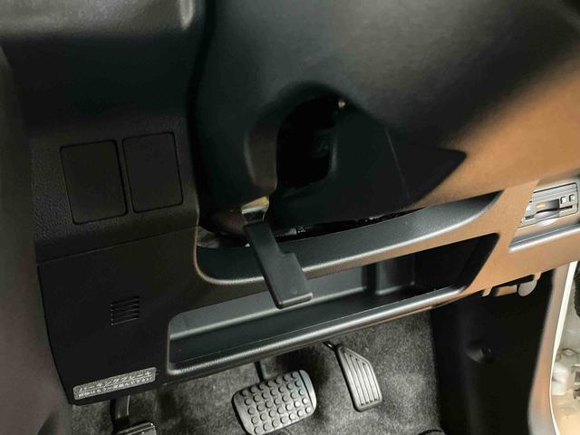 タントカスタムＲＳ　トップエディションＳＡIII衝突被害軽減ブレーキ　横滑り防止装置　バックカメラ連動８インチフルセグナビ　ＵＳＢ接続　ＨＤＭＩ接続　ビルトインＥＴＣ　運転席シートヒーター　オートライト　オートハイビーム　ミラクルオープンドア（千葉県）の中古車