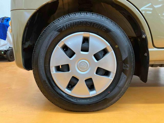 ハイゼットカーゴデッキバンＧ　ＳＡIII　４ＷＤナビ／ＢＴ／ＴＶ／ＣＤ／ＤＶＤ　前ドラレコ　ＥＴＣ　ＬＥＤヘッド／フォグランプ　キーレス　電動格納ドアミラー　パワーウインドウ　プライバシーガラス　オーバーヘッドシェルフ　衝突被害軽減ブレーキ（千葉県）の中古車