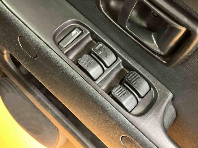 ハイゼットカーゴデッキバンＧ　ＳＡIII　４ＷＤナビ／ＢＴ／ＴＶ／ＣＤ／ＤＶＤ　前ドラレコ　ＥＴＣ　ＬＥＤヘッド／フォグランプ　キーレス　電動格納ドアミラー　パワーウインドウ　プライバシーガラス　オーバーヘッドシェルフ　衝突被害軽減ブレーキ（千葉県）の中古車