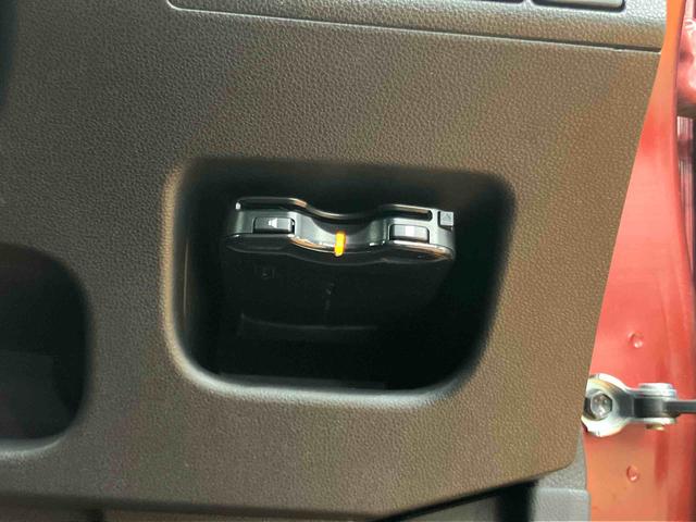 ムーヴX SAII衝突被害軽減ブレーキ 横滑り防止装置 CDラジオチューナー AUX接続 USB接続 CDラジオチューナー プッシュエンジンスタート キーフリーシステム シートベルトアンカーアジャスター(千葉県)の中古車