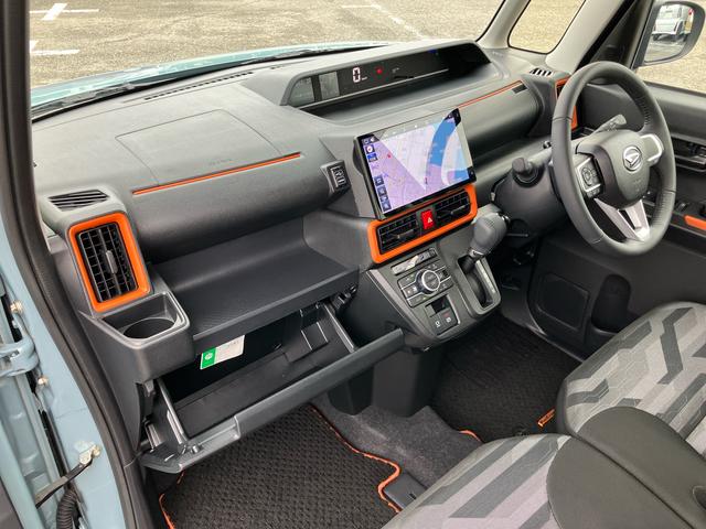タントファンクロスターボ　エコアイドル非装着車ターボ　９型ナビ／ＴＶ／ＤＶＤ／ＢＴ／ＵＳＢ　全周囲カメラ　ＥＴＣ　両側電動スライドドア　ＬＥＤヘッドライト＆フォグランプ　オートライト　ＡＨＢ　シートヒーター　コーナーセンサー　ルーフレール　アルミ（千葉県）の中古車
