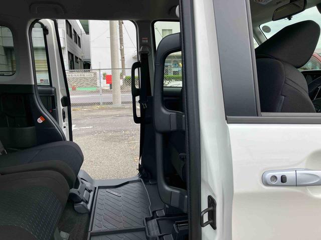 トールカスタムＧ９型ＤＰオーディオ／ＢＴ／ＴＶ／Ｂカメラ／ステアリングスイッチ　ＬＥＤヘッド＆フォグランプ　自動追従クルコン　１４インチアルミ　両側パワスラ　電動駐車ブレーキ　コーナーセンサー　衝突被害軽減ブレーキ（千葉県）の中古車