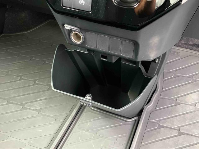 トールカスタムＧ　ターボ９型ＤＰオーディオ／ＢＴ／ＴＶ／Ｂカメラ／ステアリングスイッチ　ＬＥＤヘッド＆フォグランプ　自動追従クルコン　１５インチアルミ　両側パワスラ　電動駐車ブレーキ　コーナーセンサー　衝突被害軽減ブレーキ（千葉県）の中古車