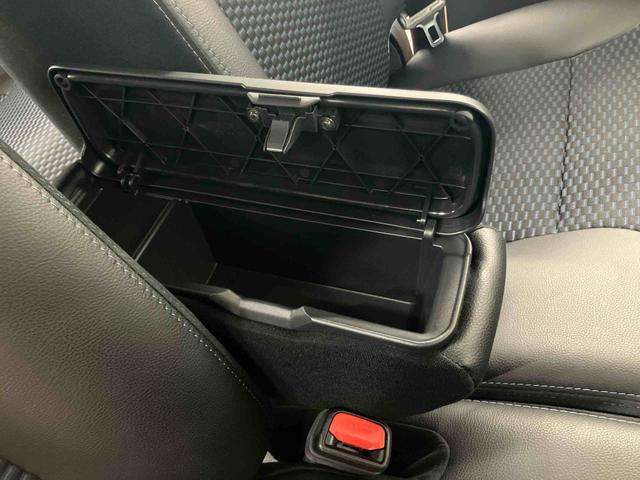 タントカスタムＸリミテッドスマアシ　ダイハツ予防安全機能　アダプティブクルーズコントロール　ビルトインＥＴＣ　オートブレーキホールド付き電動パーキング　前席シートヒーター　上下２段調整式デッキボード　ミラクルオープンドア（千葉県）の中古車