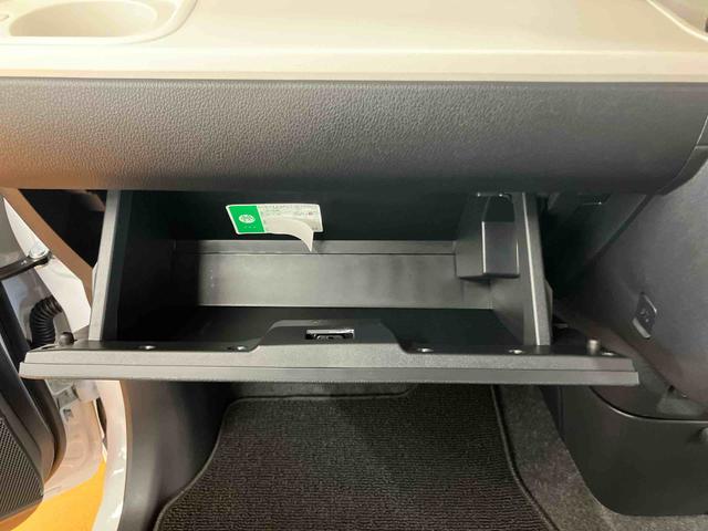ムーヴキャンバスストライプスＧスマアシ　ダイハツ予防安全機能　置きラクボックス　ホットカップホルダー　オートブレーキホールド付き電動パーキング　前席シートヒーター　プッシュエンジンスタート　キーフリーシステム　アイドリングストップ（千葉県）の中古車