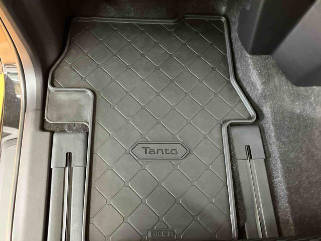 タントカスタムＲＳリミテッドスマアシ　ダイハツ予防安全機能　アダプティブクルーズコントロール　ビルトインＥＴＣ　オートブレーキホールド付き電動パーキング　上下２段調整式デッキボード　前席シートヒーター　アイドリングストップ（千葉県）の中古車