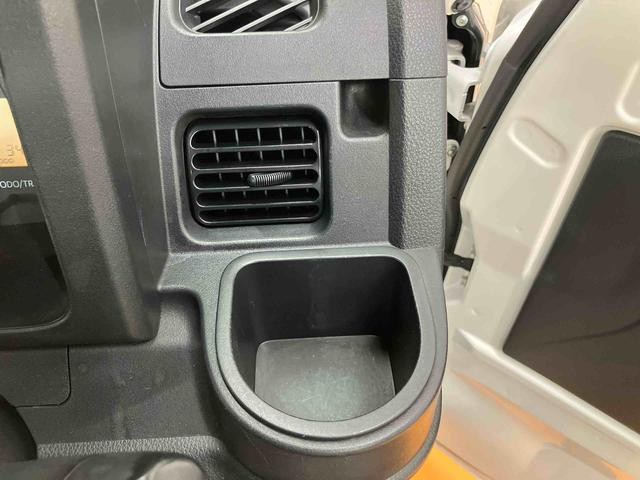 ハイゼットトラックスタンダードＳＡIIIｔ衝突被害軽減ブレーキ　横滑り防止装置　フルセグナビ　ブルートゥース対応　マニュアルレベリング機能付ＬＥＤヘッドライト　バニティーミラー付き運転席サンバイザー　ショッピングフック　大型センターコンソール（千葉県）の中古車