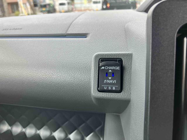 タントカスタムＲＳセレクションターボ車　両側電動スライドドア　カーナビ　アラウンドヴューモニター　ＣＤ　ＤＶＤ　ラジオ　ＥＴＣ　ＬＥＤヘッドライト　シートヒーター　アダプティブクルーズコントロール　オートエアコン　スマートキー（千葉県）の中古車