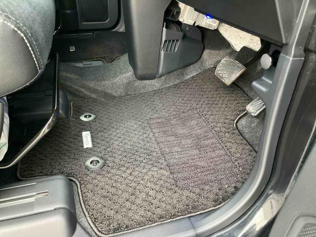 タントカスタムＲＳスタイルセレクションターボ　９型ナビ／ＴＶ／ＤＶＤ／ＢＴ／ＵＳＢ　バックカメラ　ＥＴＣ　全車速追従クルコン　エンジンスタート付きキーフリーシステム　フロアイルミネーション　インナーハンドルイルミネーション　シートヒーター（千葉県）の中古車